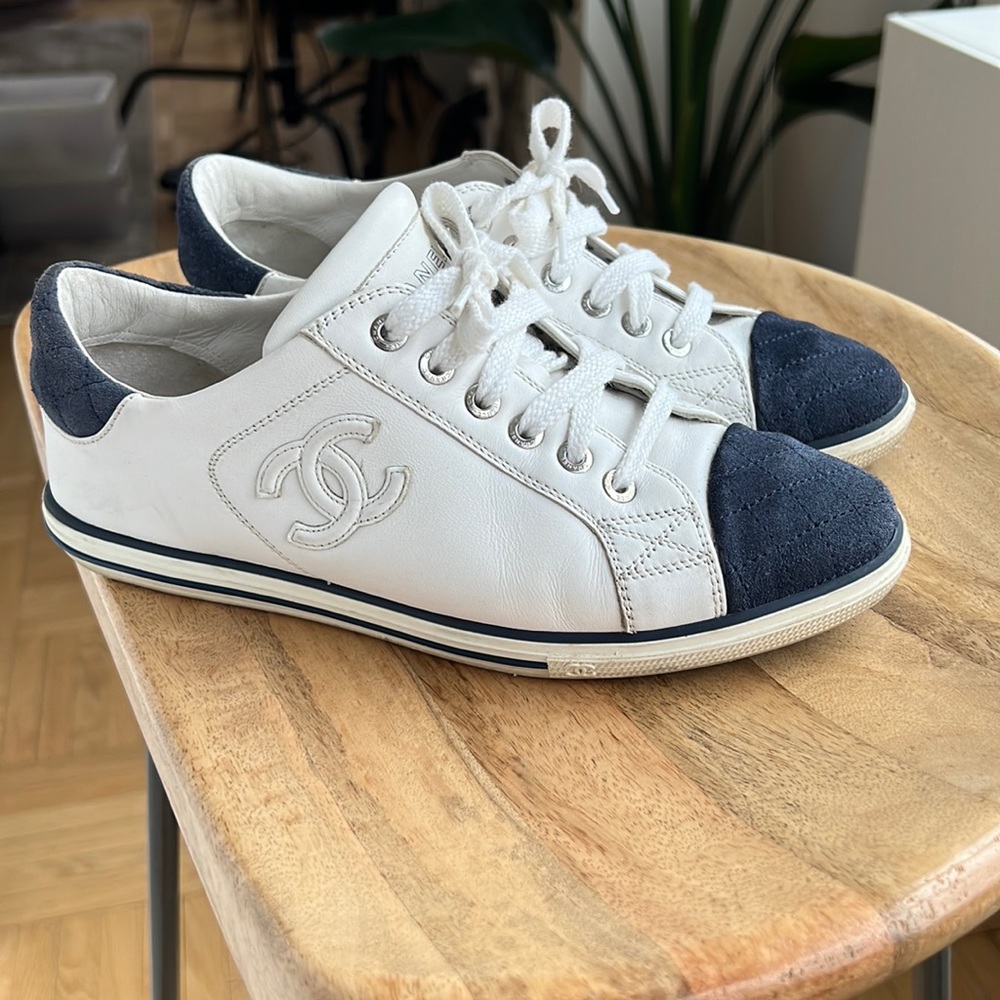Chanel snickers size 36